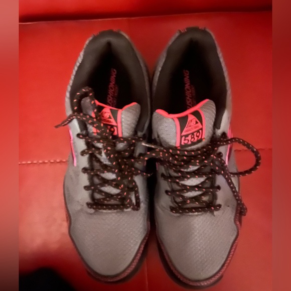 New Balance Shoes - Women’s NewBalance Work-Safety Shoes💗🖤